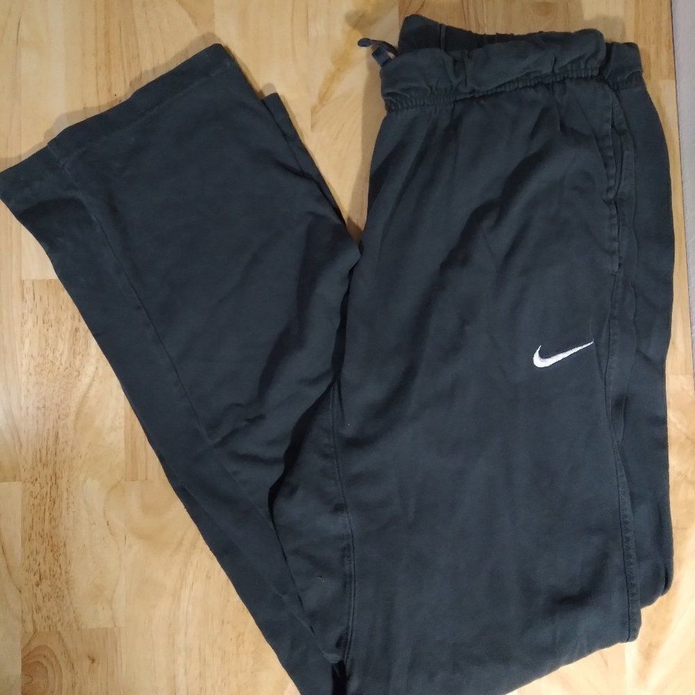 Vintage Nike Small Swoosh Lightweight Sweatpants Joggers Trainers